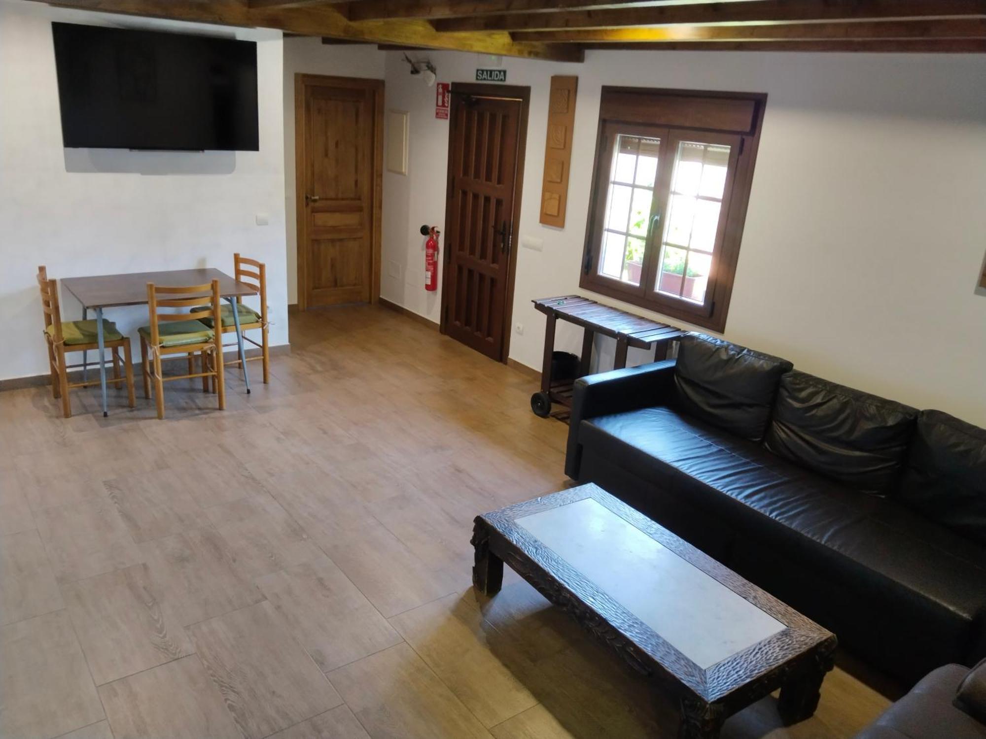 Hostal La Medina De Camponaraya Luaran gambar